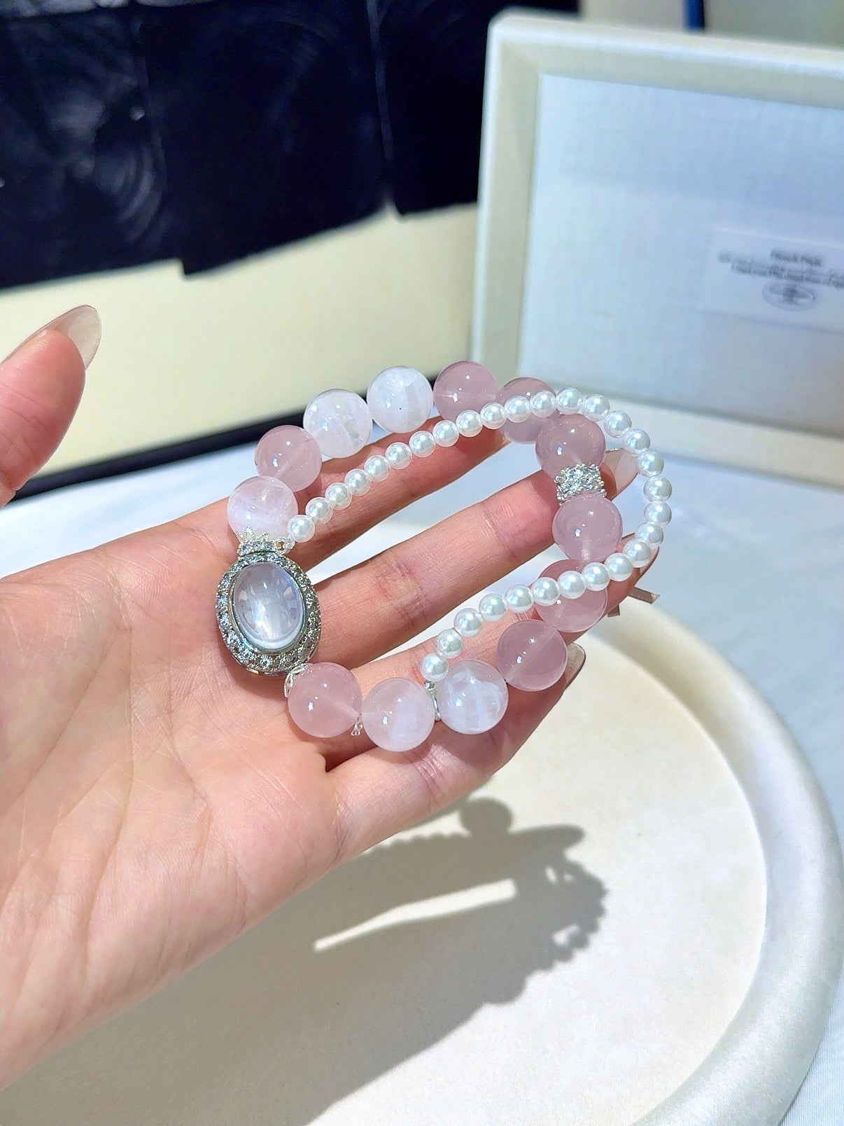▫️▪️ Pink crystal white ghost milky white crystal magic box bracelet